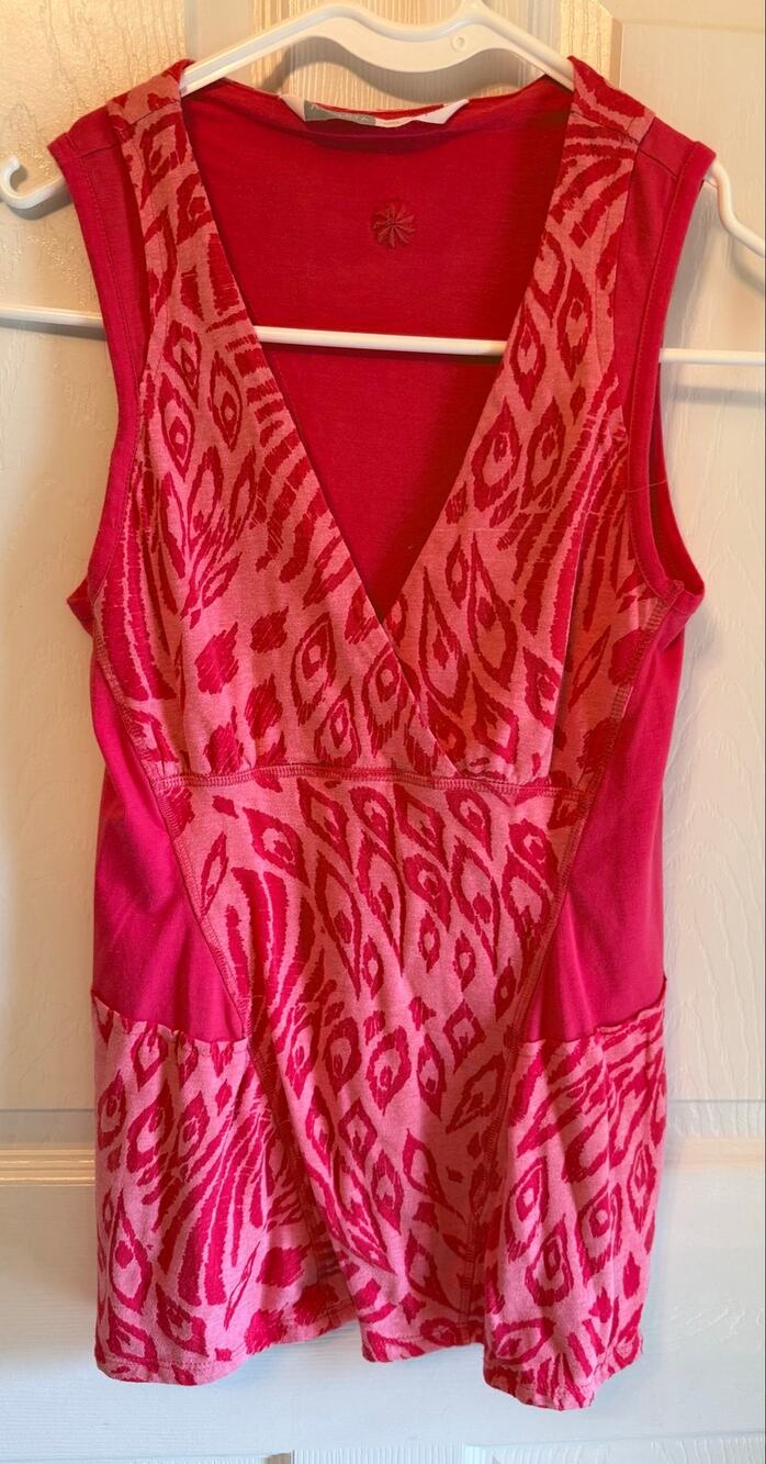 Athleta Las Palmas Sleeveless Red and Pink Polyester cotton blend, Medium, Lined